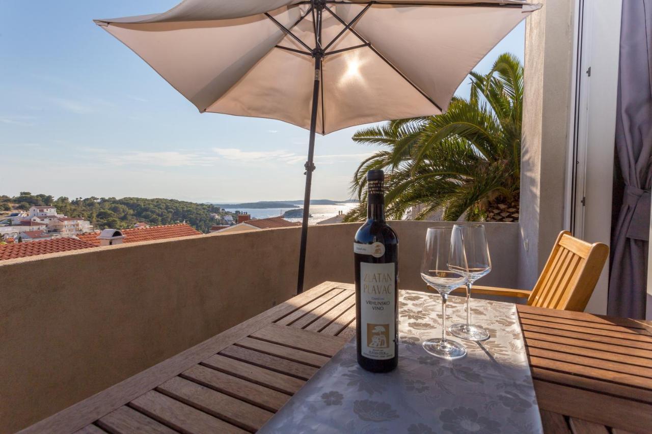 Apartman Lucy Hvar Town Zewnętrze zdjęcie