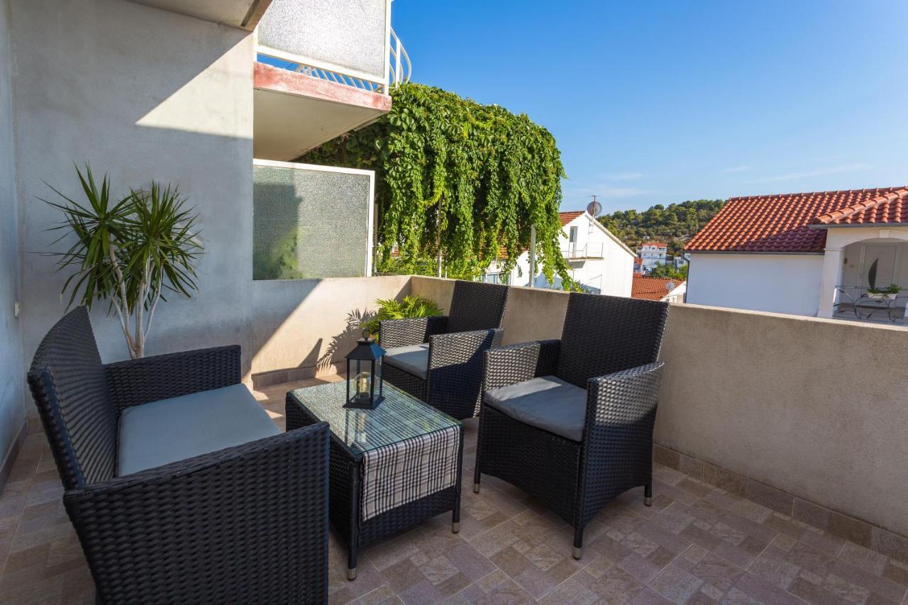 Apartman Lucy Hvar Town Zewnętrze zdjęcie