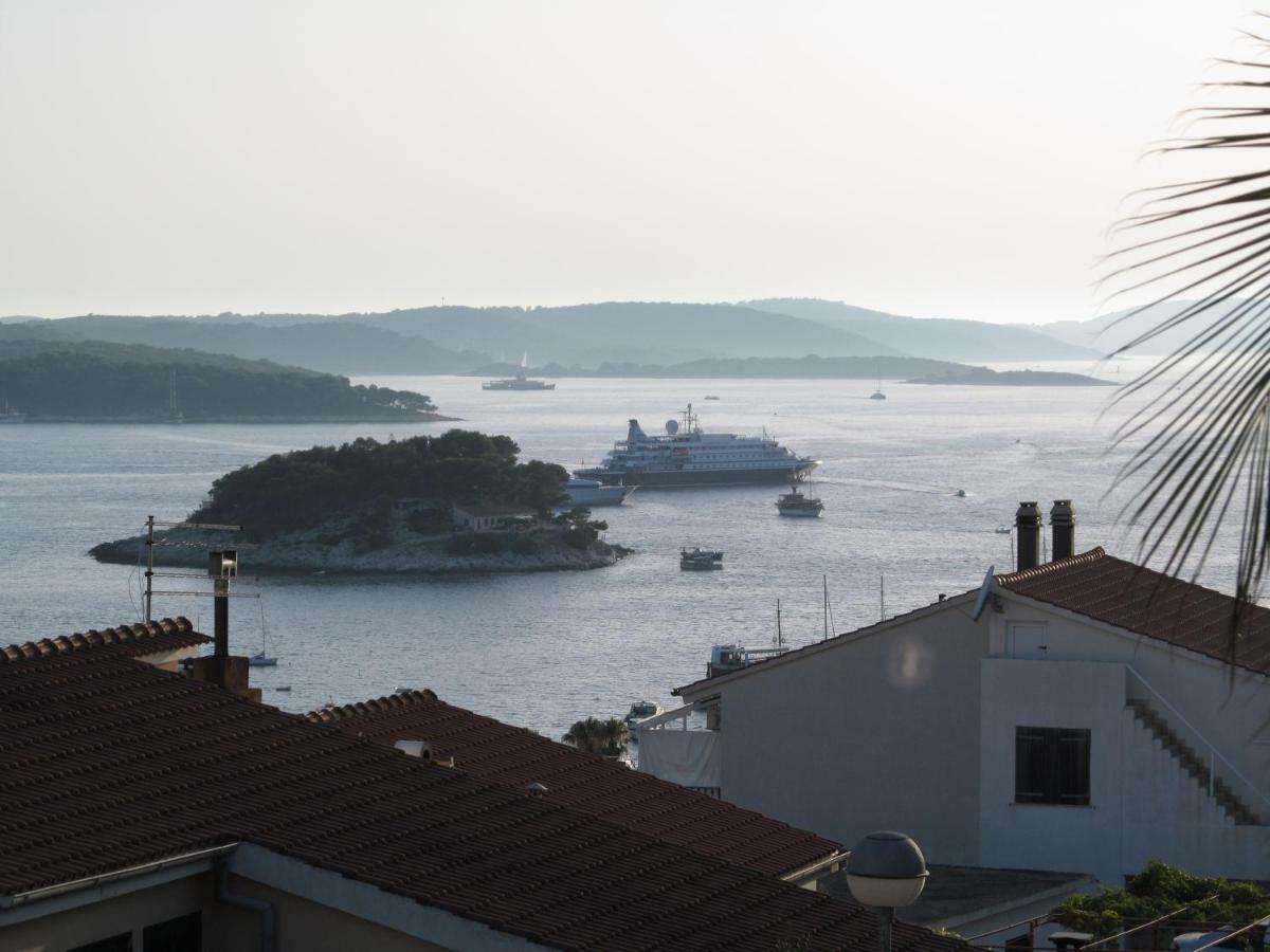 Apartman Lucy Hvar Town Zewnętrze zdjęcie